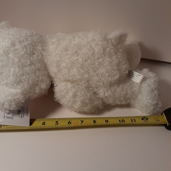 White Valentine's Bear - Picture 3 of 3